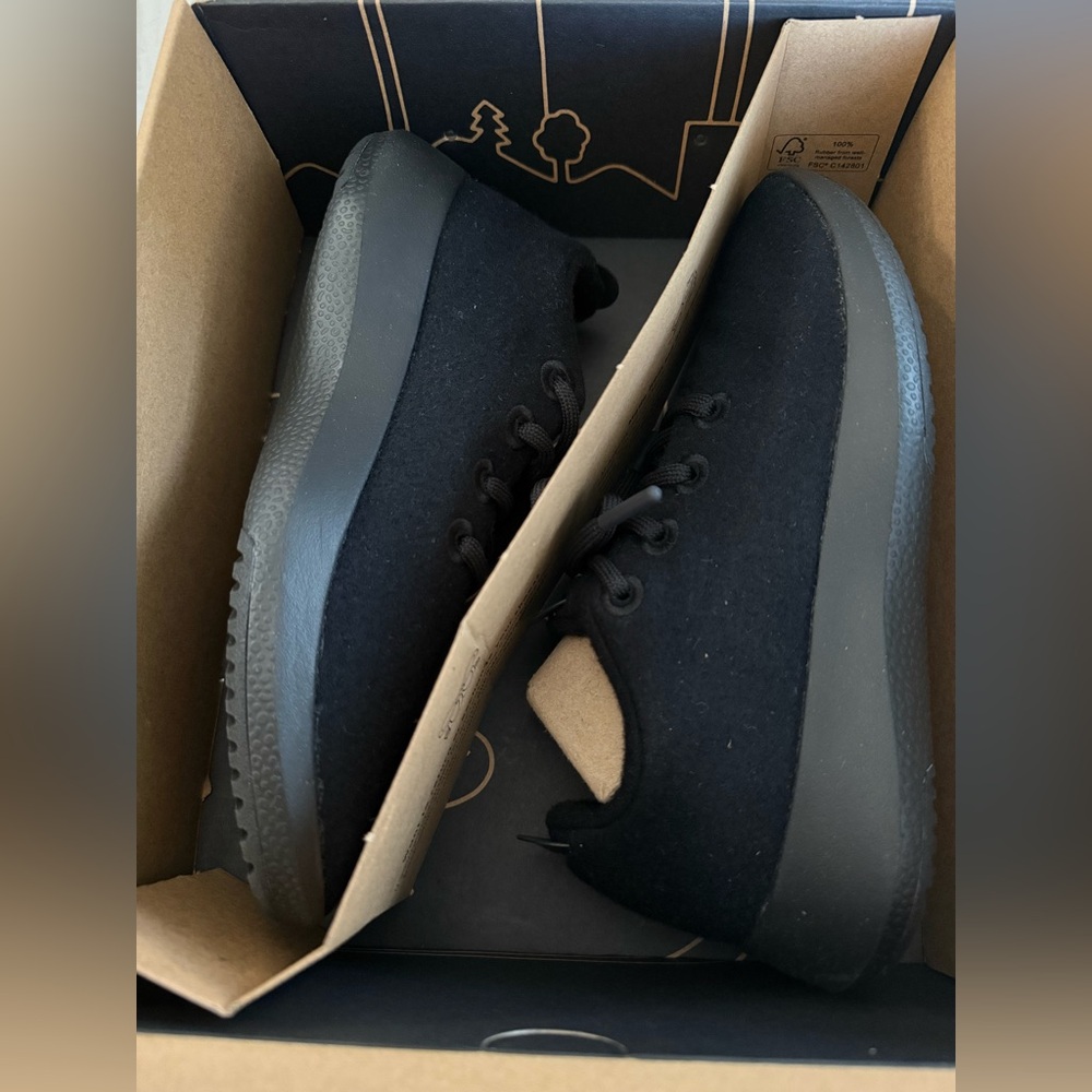 NIB Allbirds Mizzle Wool Runner Sneaker Size Men’s Size 7